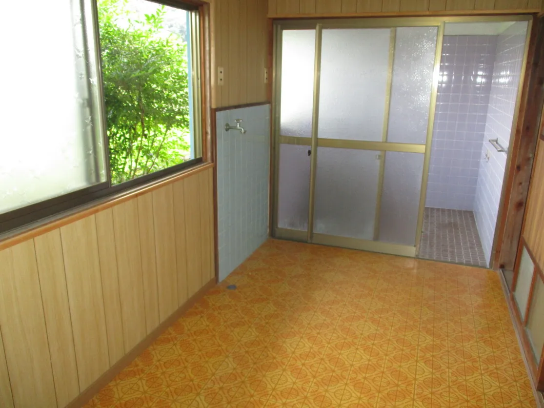 岡山県笠岡市甲弩の古民家｜建物288.22㎡・駐車2台可 写真 8