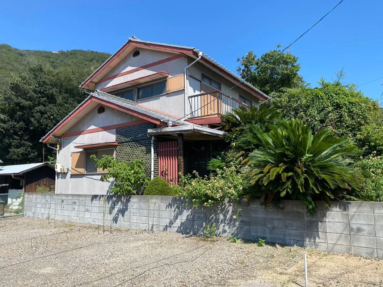 岡山県玉野市向日比一丁目の中古戸建て、4K・再建築不可 写真 3