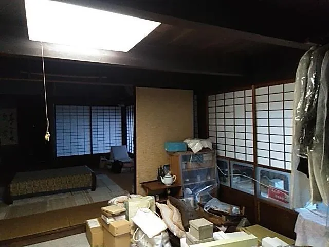 岡山県苫田郡鏡野町の蔵付き古民家 8DK・農地付き 写真 7
