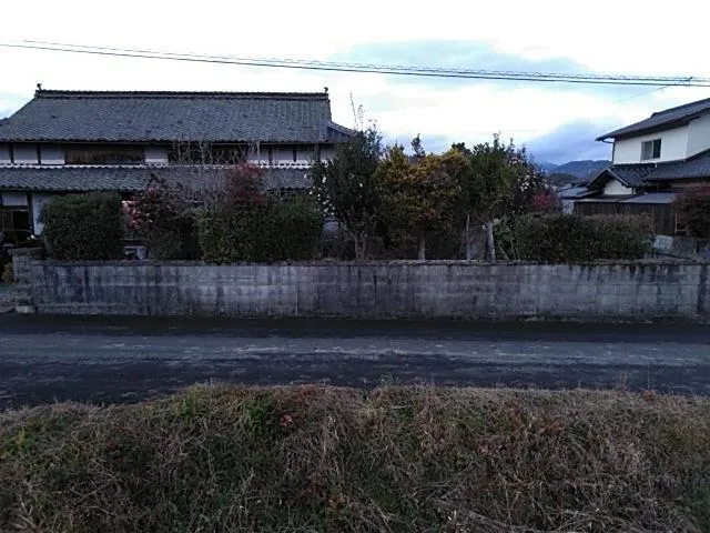 岡山県苫田郡鏡野町の蔵付き古民家 8DK・農地付き 写真 3