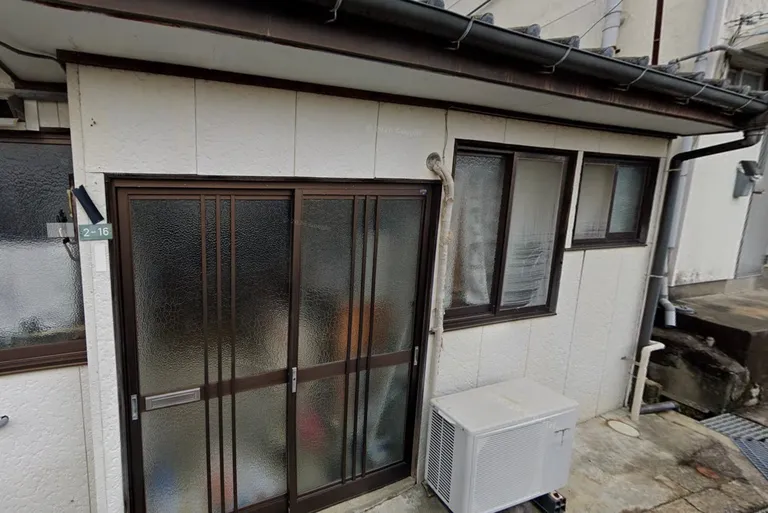 長崎県長崎市｜新地中華街徒歩約10分、長崎港の花火を望む改装途中の平屋古民家 物件写真
