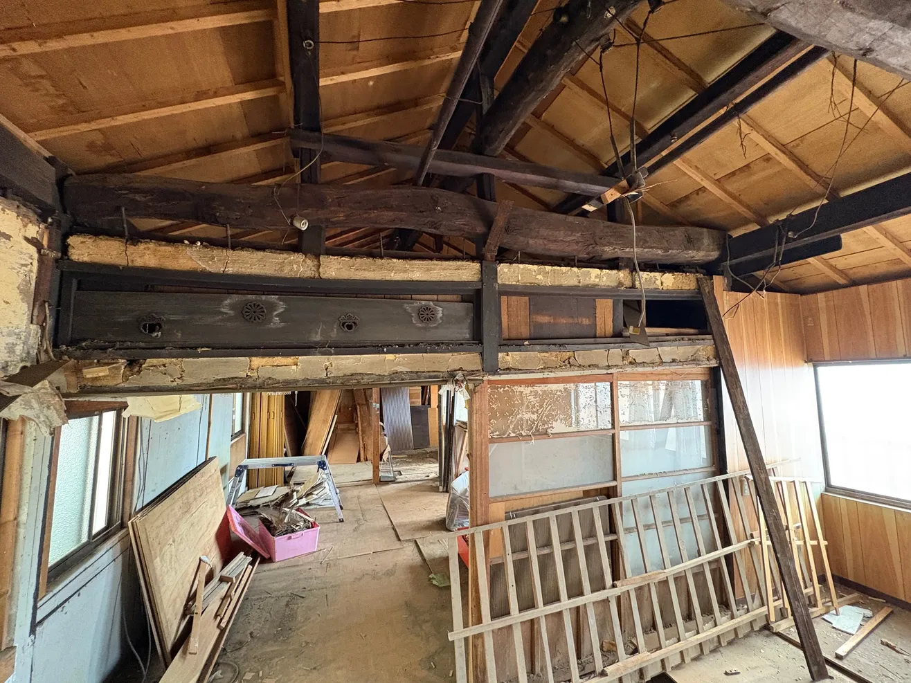長崎県長崎市｜新地中華街徒歩約10分、長崎港の花火を望む改装途中の平屋古民家 写真 3