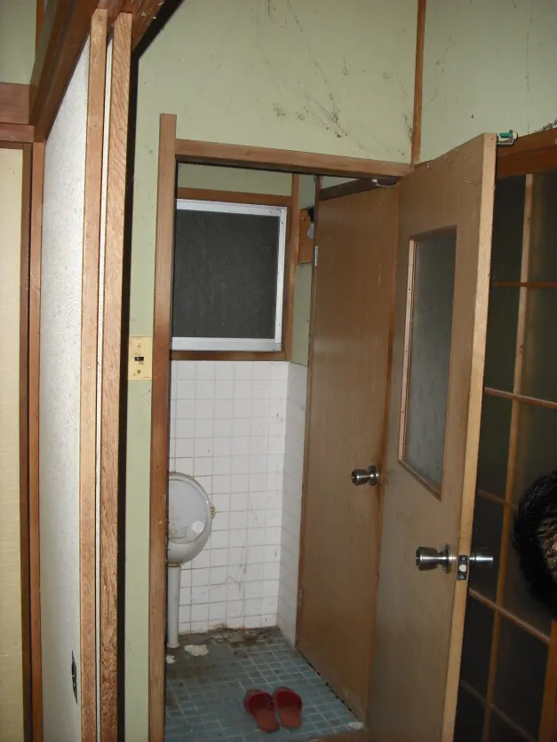 Quiet Wooden Detached House in Ōgi, Kasaoka City, Okayama Prefecture, Suitable for Land Use — Property No. 76 photo 10