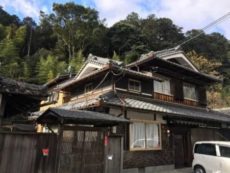 京都府亀岡市千代川町川関の中古一戸建て｜蔵2棟と農地付き 物件写真