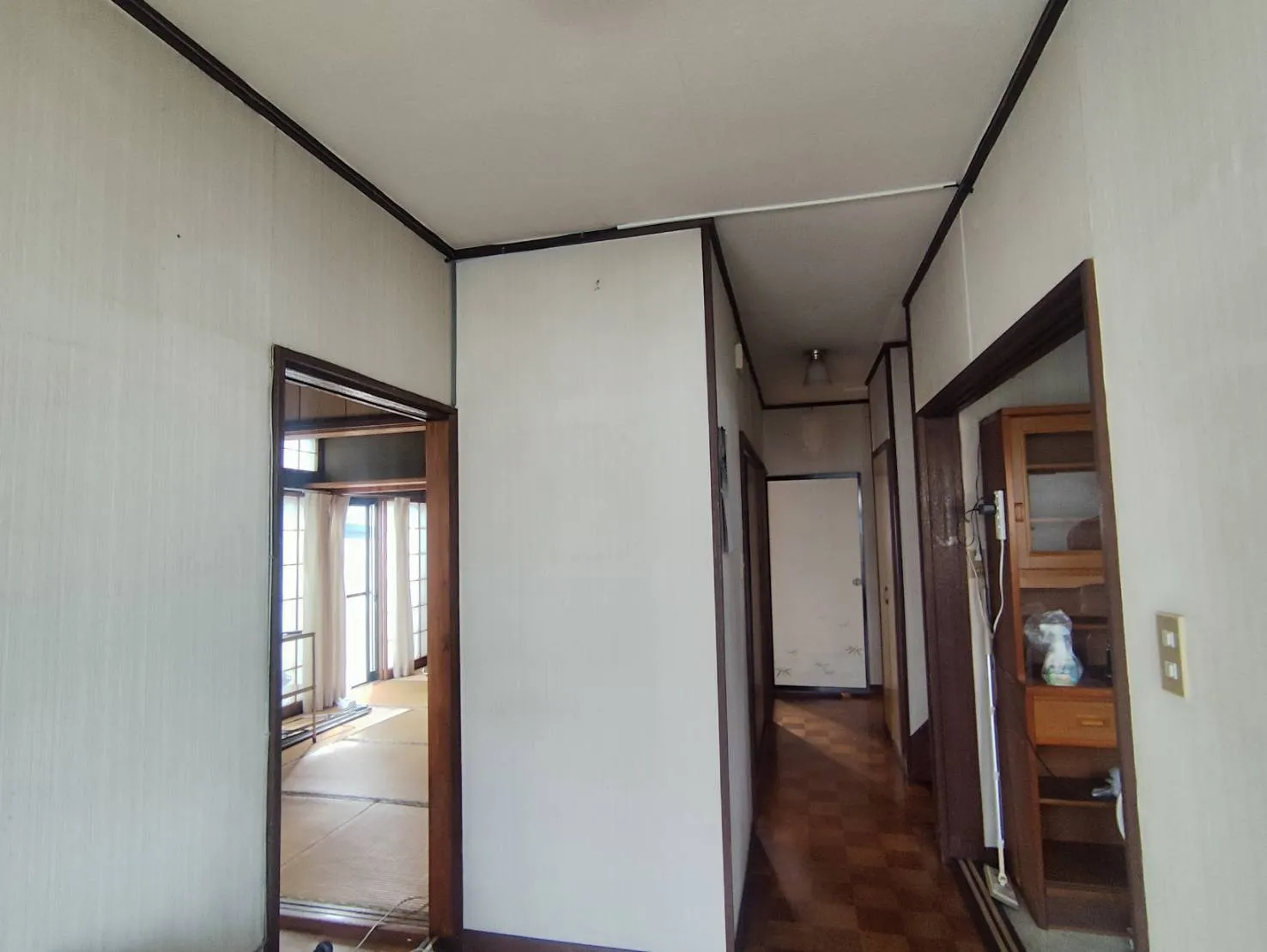 群馬県高崎市綿貫町の中古戸建｜駐車場2台・土地120.53㎡ 写真 4