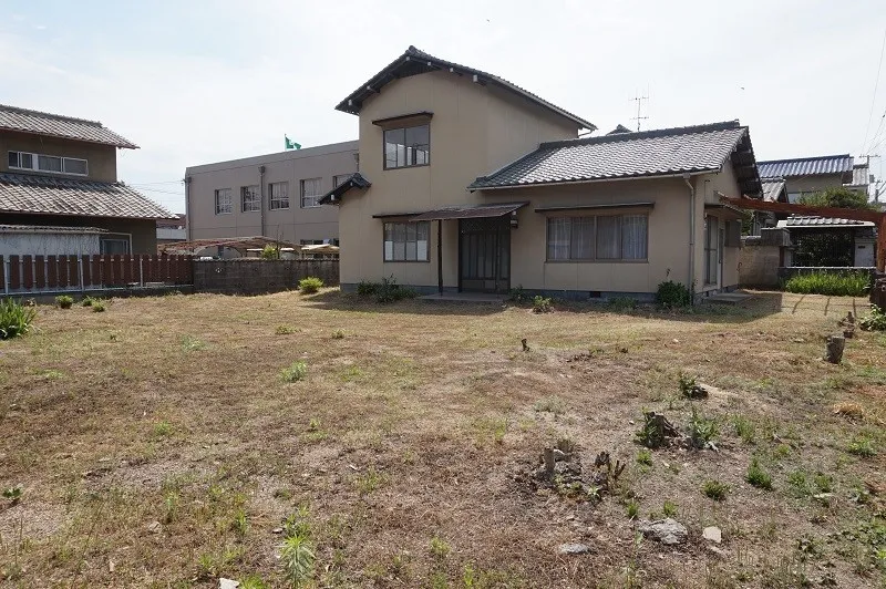 5K Detached House in Shibanchō, Kasaoka City, Okayama Prefecture, with a Spacious 464.83 m² Lot and Convenient Urban Location photo 4