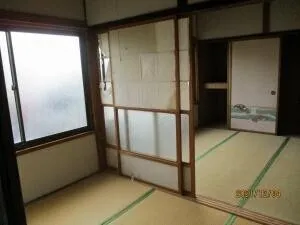 Resale detached house in Hatano, Sado City, Niigata Prefecture, 6LDK with a field on the property photo 2