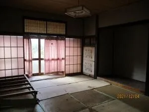 Resale detached house in Hatano, Sado City, Niigata Prefecture, 6LDK with a field on the property photo 6