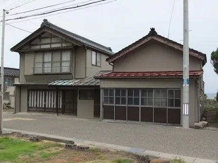【№9】新潟県出雲崎町井鼻の戸建て住宅｜オーシャンビュー・畑と山林付き 物件写真