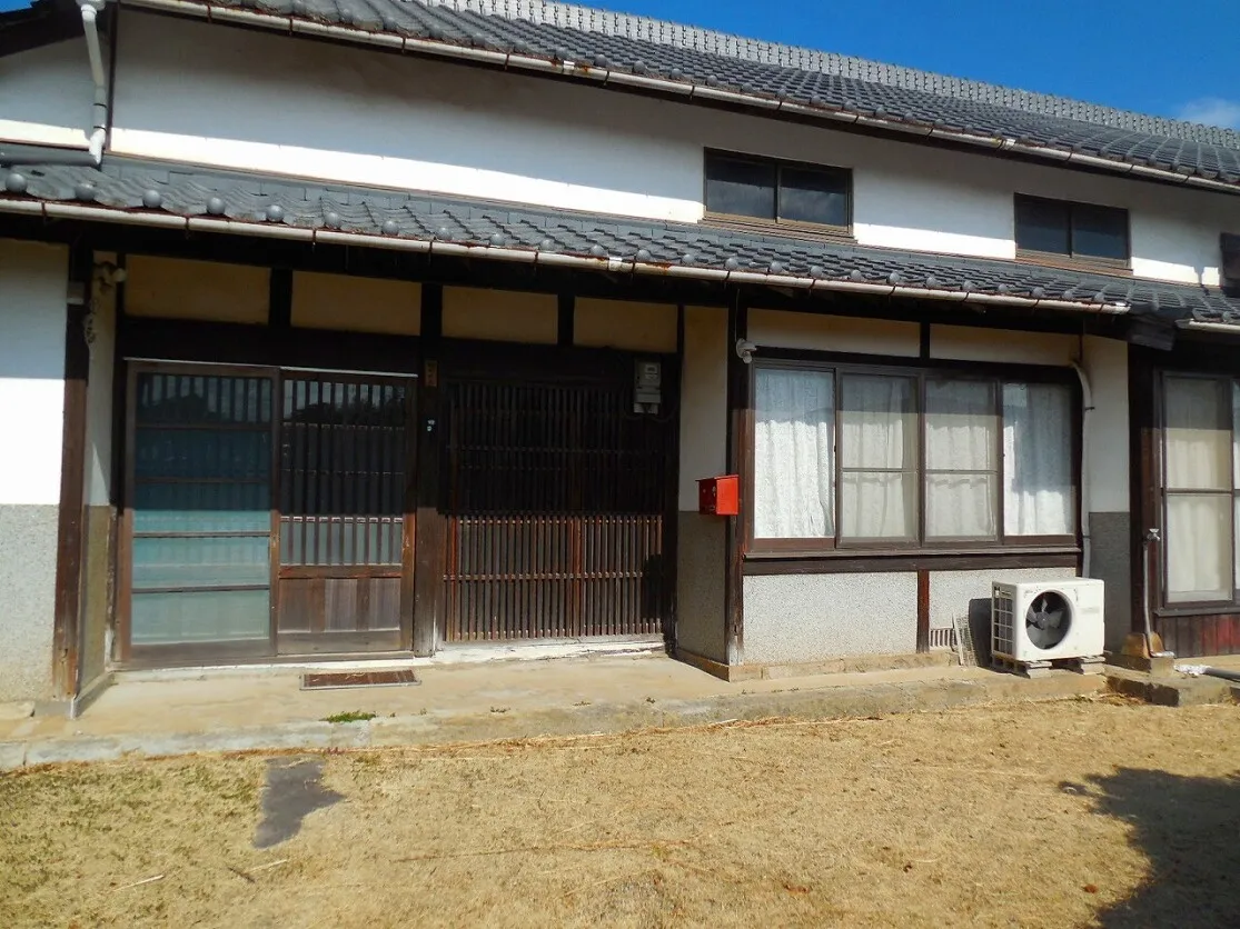 Traditional House in Natsuki, Usa, Oita | 8DK, Garden, Parking for Several Cars photo 3