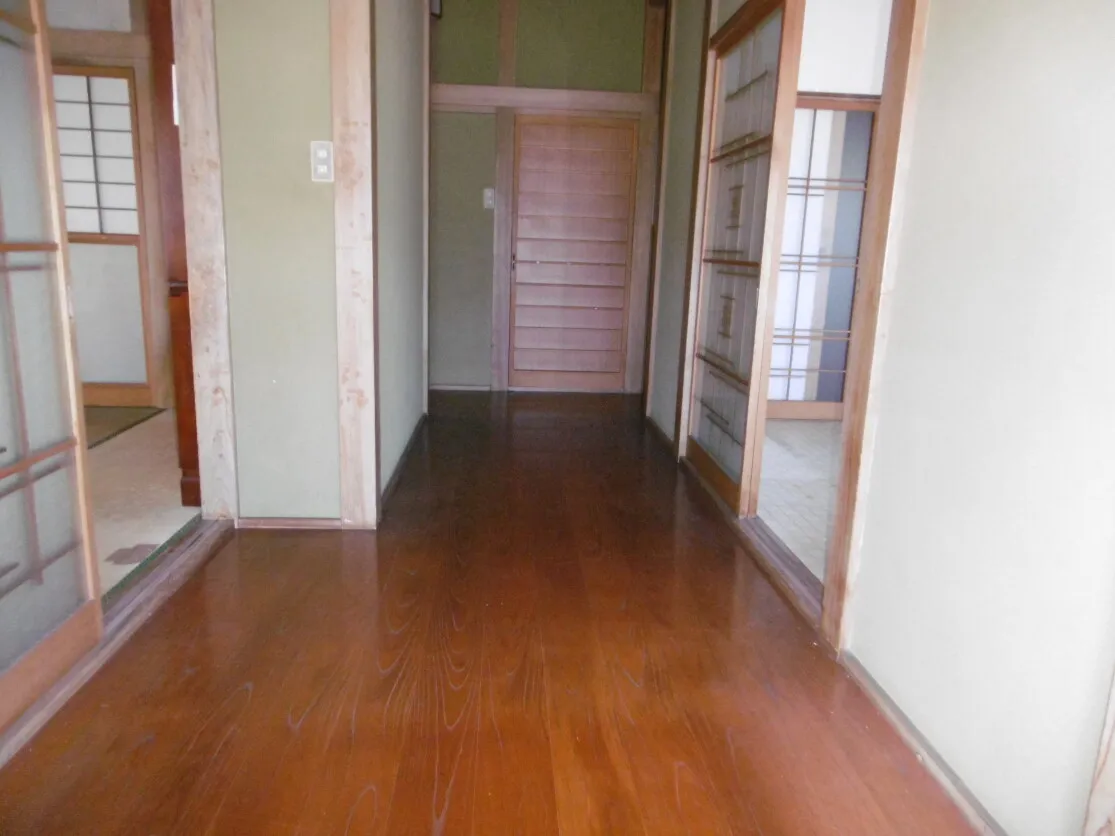 Used Detached House in Mori Town, Ofunato City, Iwate Prefecture | 5LDK with Private Garden photo 6