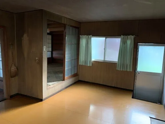 大分県佐伯市弥生大字山梨子の平屋中古一戸建て、5DK・畑付き 写真 10