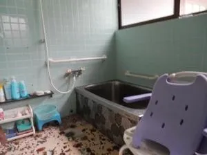 岡山県笠岡市神島外浦の海近くにある木造戸建て住宅｜広々269.37㎡・土地359.83㎡ 写真 4