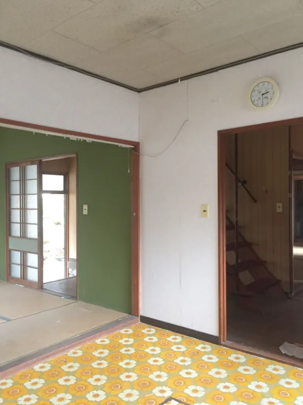 京都府南丹市美山町鶴ヶ岡の6DK戸建て、庭・屋根付きガレージあり 写真 6