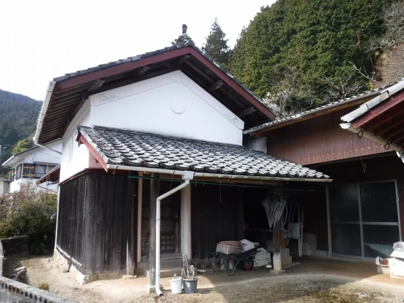 愛媛県西予市野村町白髭の平屋6K、庭付き中古一戸建て 写真 8