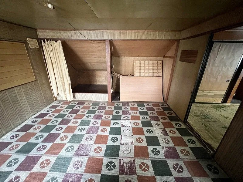 Land and Building in Iwamizawa, Hokkaido | With Garden and Garage, 245.57 m² of Land and 64.46 m² of Building Space, Long-Term Vacant Property for ¥0 photo 7