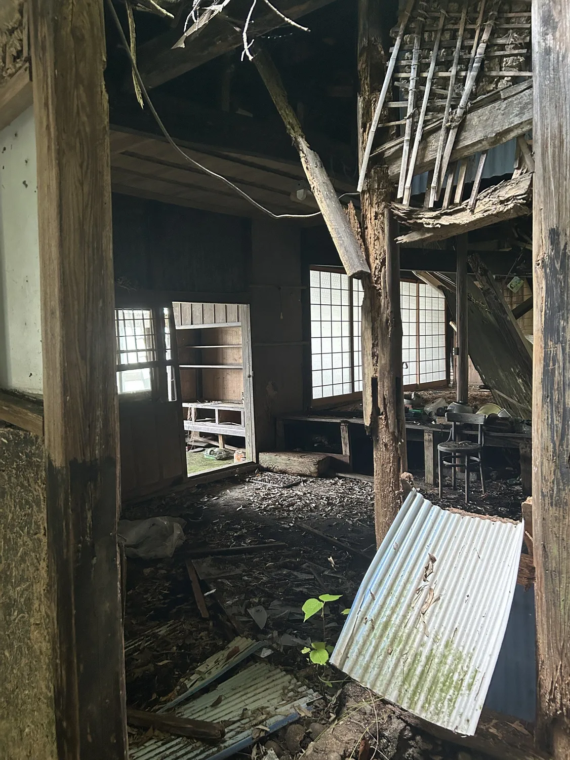 Pre-owned House in Hatada, Shonai Town, Yufu City, Oita Prefecture; 20 Land Parcels, 4 Buildings, Parking Available photo 2