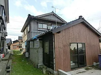 新潟県佐渡市八幡の9LDK中古戸建て、畑付き・駐車複数台可 写真 10