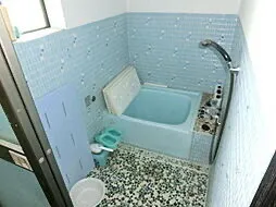新潟県佐渡市三瀬川の中古一戸建て｜6DK・専用庭と車庫付き 写真 6