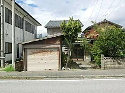 新潟県佐渡市三瀬川の中古一戸建て｜6DK・専用庭と車庫付き 写真 3