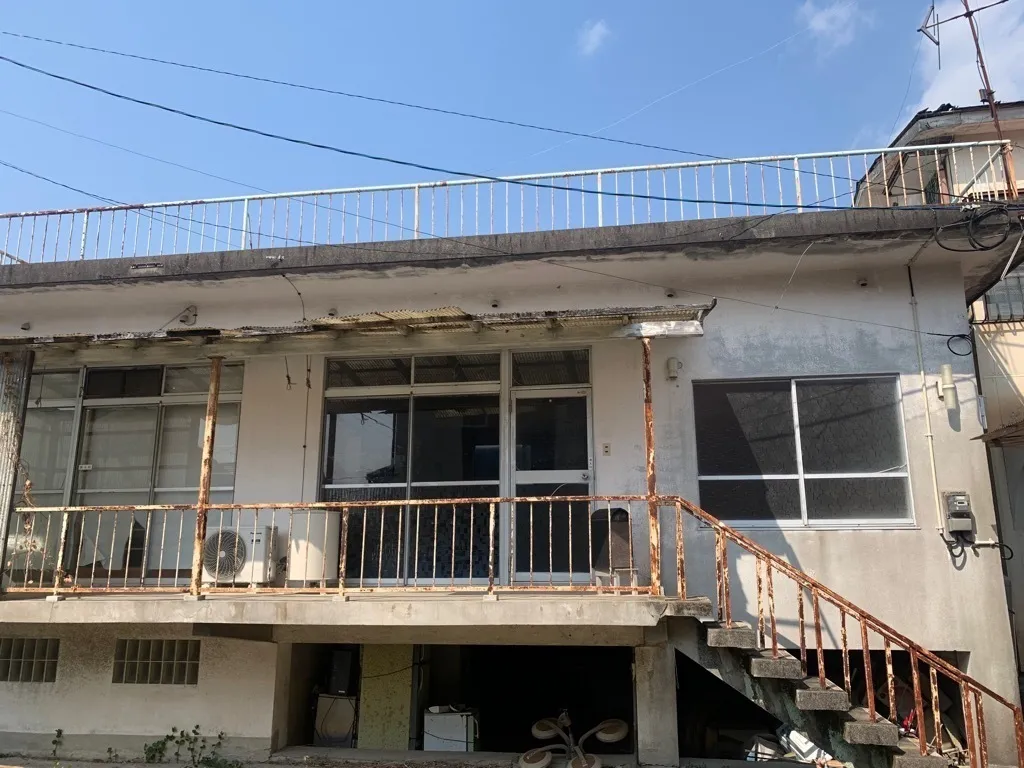 佐賀県鹿島市高津原の鉄筋コンクリート造平屋｜4DK・地下室と屋上付き 写真 3