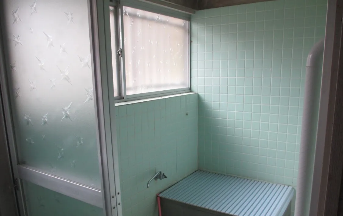 One-Story Used House in Kamiide, Arao City, Kumamoto Prefecture, 4DK, Land 806.20 m² photo 6