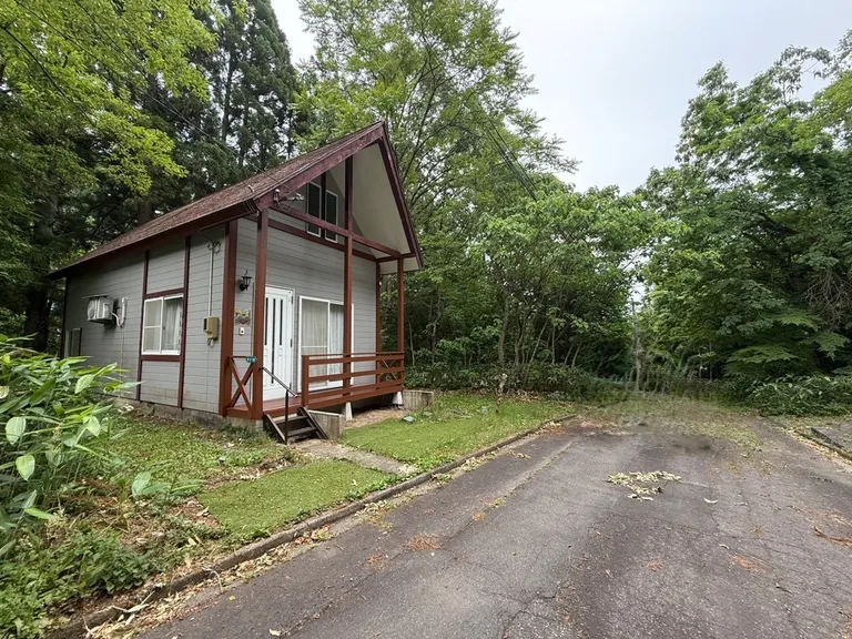 Used Vacation Home in Haguro, Agano City, Niigata Prefecture, 2LDK, Parking for 2 Cars property photo