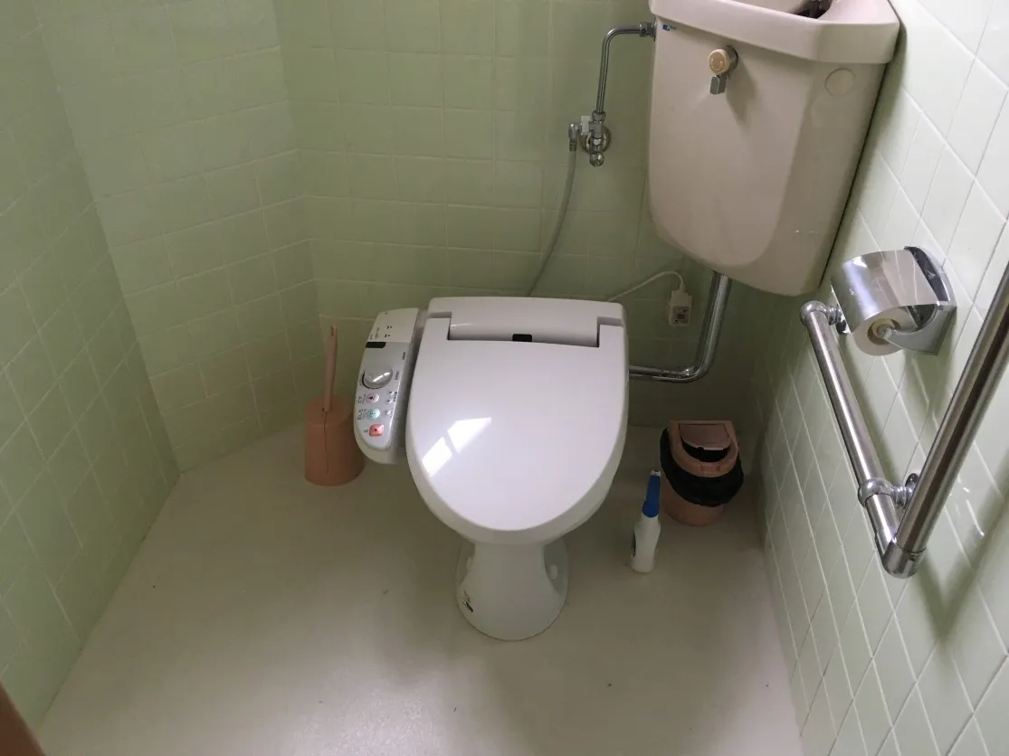 Detached House Near a Station in Anabuki-cho, Mima City, Tokushima Prefecture — 8DK with Private Garden photo 5