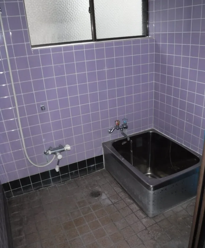愛媛県西予市三瓶町二及の売買戸建て｜5DK・専用庭付き 写真 4