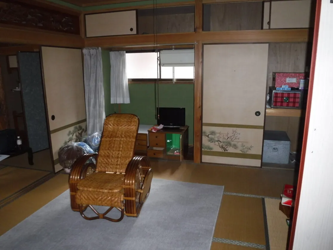 愛媛県西予市三瓶町二及の売買戸建て｜5DK・専用庭付き 写真 6