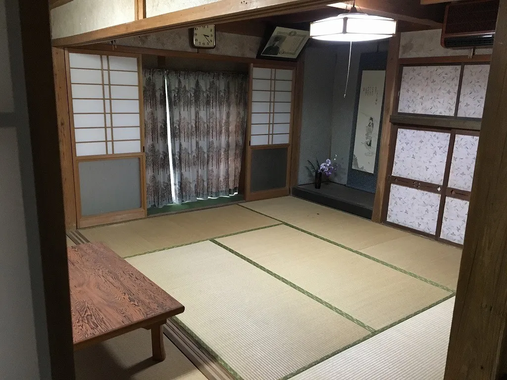 鳥取県北栄町の古民家風戸建て住宅｜8DK・土地845.39㎡・280万円 写真 5
