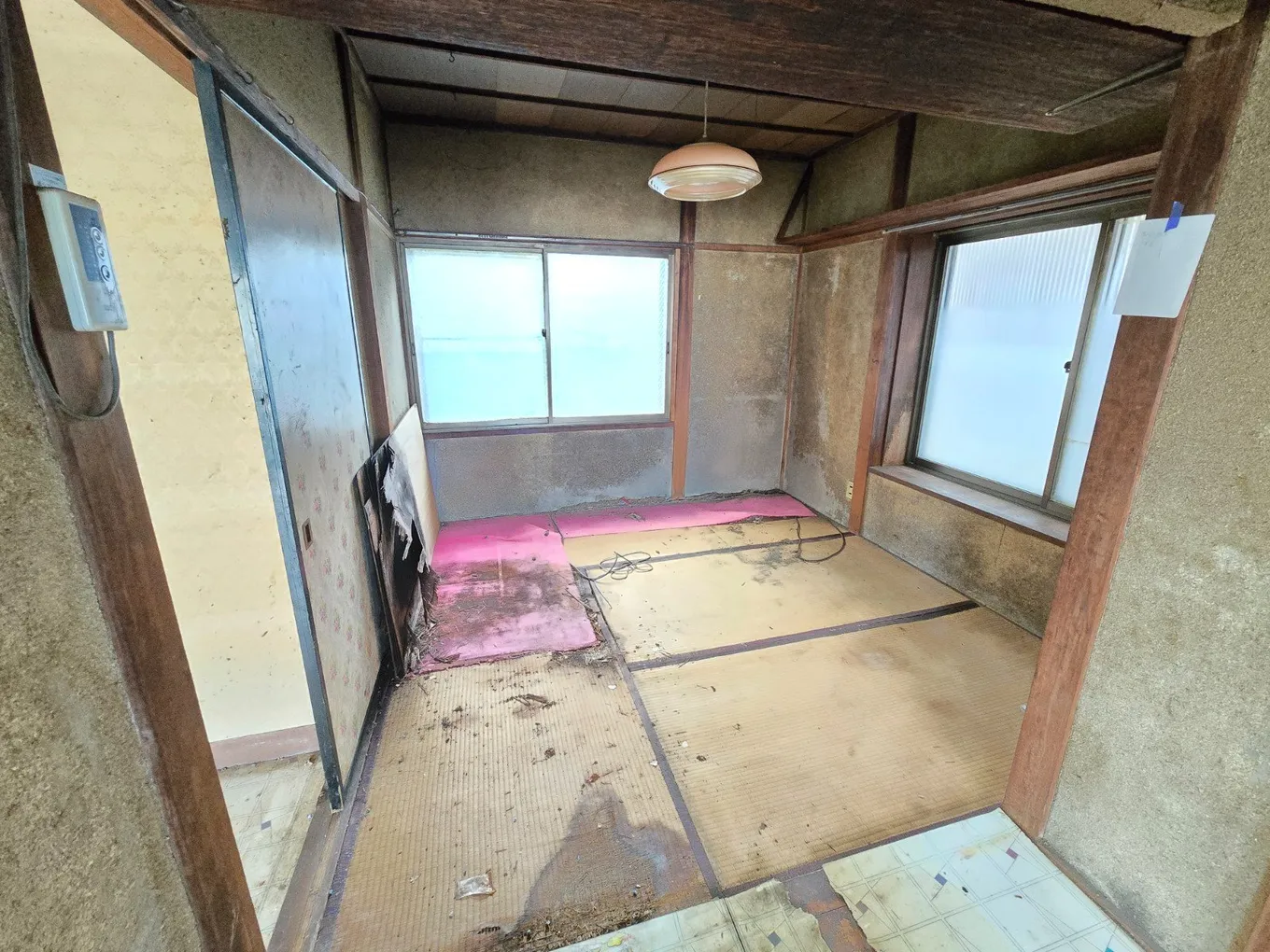 長野県岡谷市の空き家戸建て｜土地208.68㎡・建物127.39㎡、0円で即時引き渡し可 写真 5