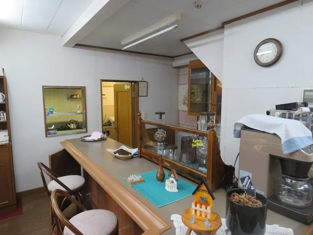 Former Pension House in Hatori Lake Highlands, 2SLDK with a Commercial Kitchen and Spring Water photo 6