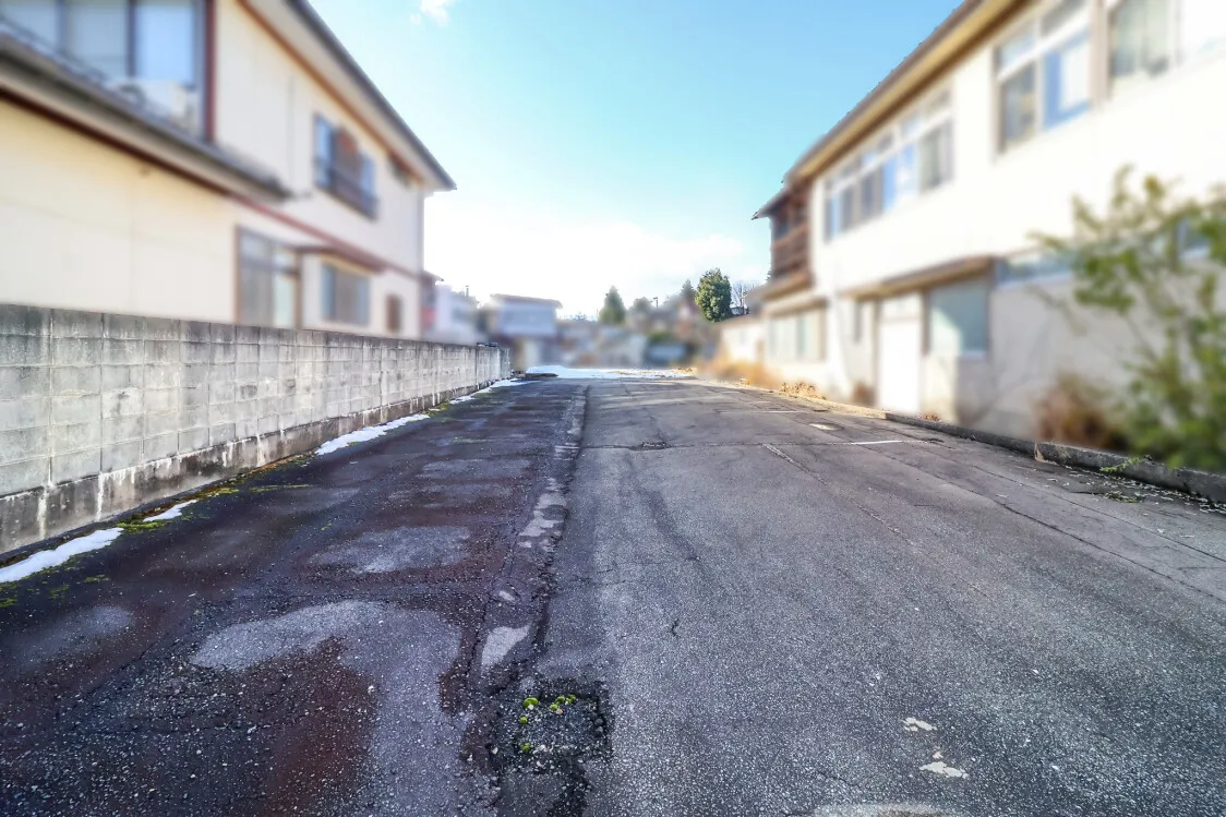 山形県西村山郡大江町・左沢地区の宅地｜更地、隣接する原野付き 写真 4