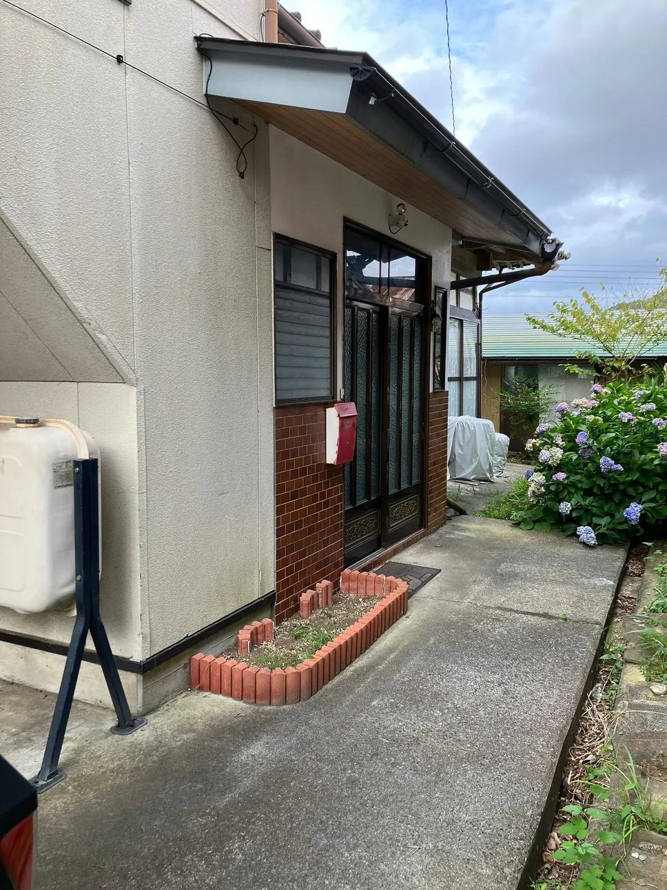 Free transfer of vacant house and land in Ofunato, Iwate Prefecture | 3 minutes by car to Rikuzen-Ayato Station, 266.43 m² of land and 189.63 m² of buildings photo 2