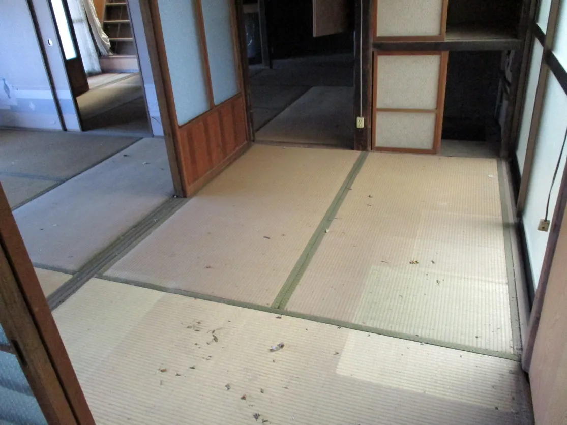 岡山県笠岡市大島中の古民家、畑と山林付きの木造住宅 写真 4