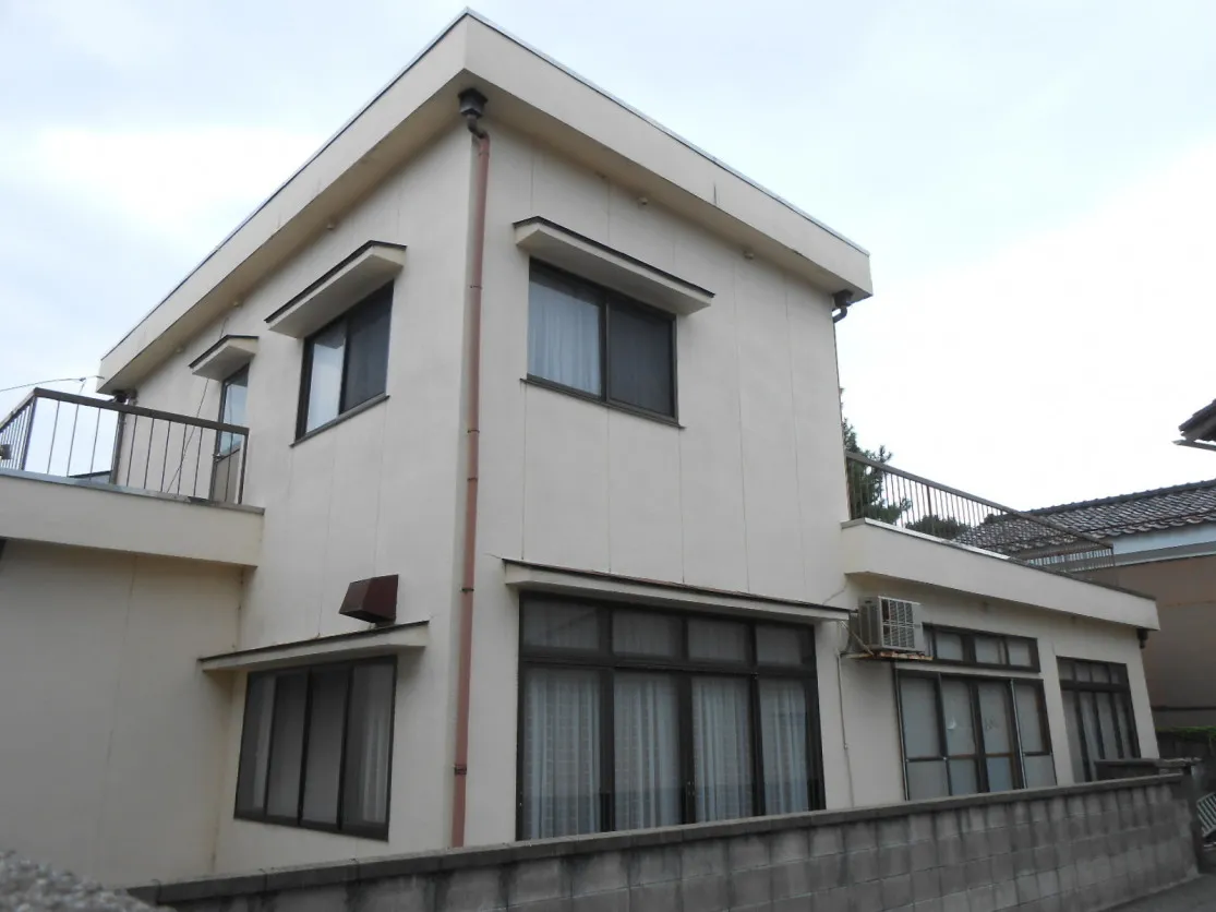 2384-1 Azumacho, Namerikawa City, Toyama Prefecture — Vacant House Near the Sea, 5DK Detached House photo 2