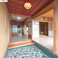 兵庫県加西市桑原田町の中古戸建て｜土地307.38㎡・建物172.84㎡ 写真 2