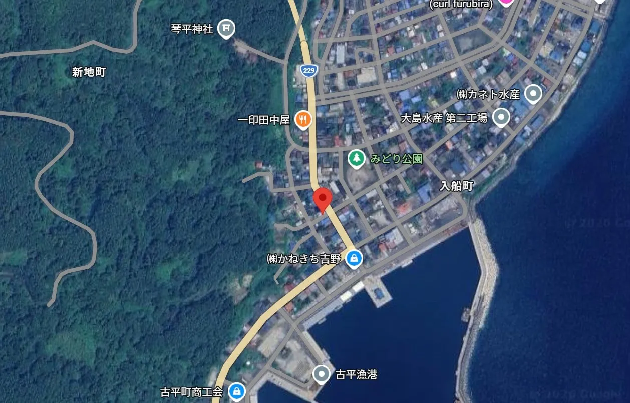 Free Transfer of Land and Building in Furubira, Hokkaido | Building Area: 292.02 m², Parking for 2–3 Cars, Immediate Handover Available photo 2