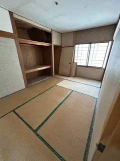 Free Transfer of Land and Building in Furubira, Hokkaido | Building Area: 292.02 m², Parking for 2–3 Cars, Immediate Handover Available photo 9