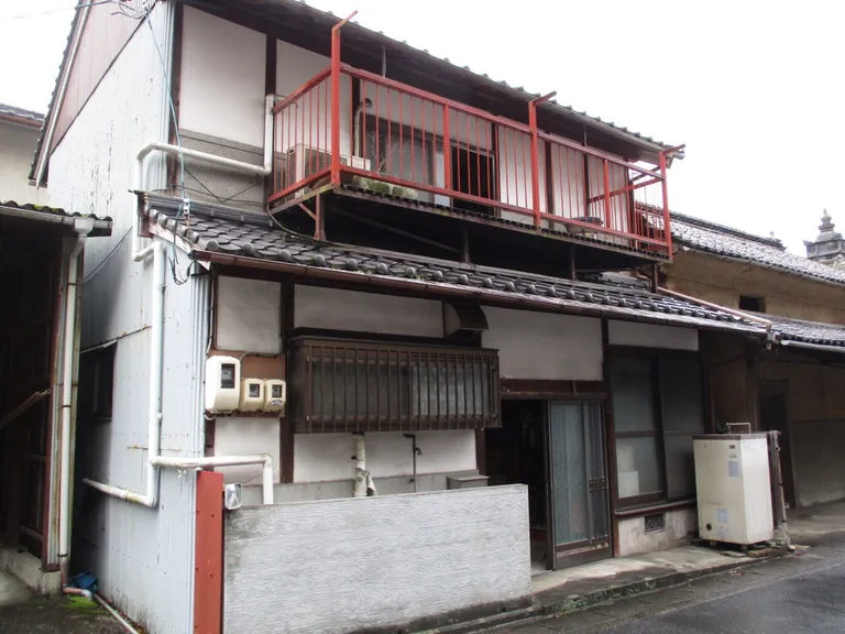 岡山県笠岡市金浦の木造戸建て住宅｜即入居可・売買居住用 物件写真