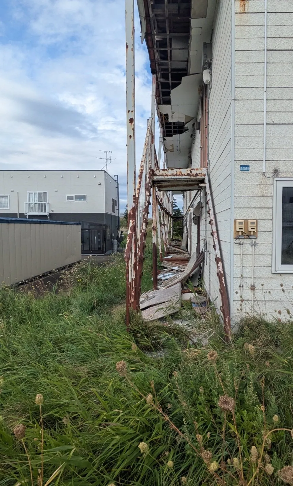Former Student Apartment in Minami-machi, Iwamizawa City, Hokkaido | 369.74 m², Two-Story Wooden Building, Sold As-Is After Long-Term Vacancy photo 7