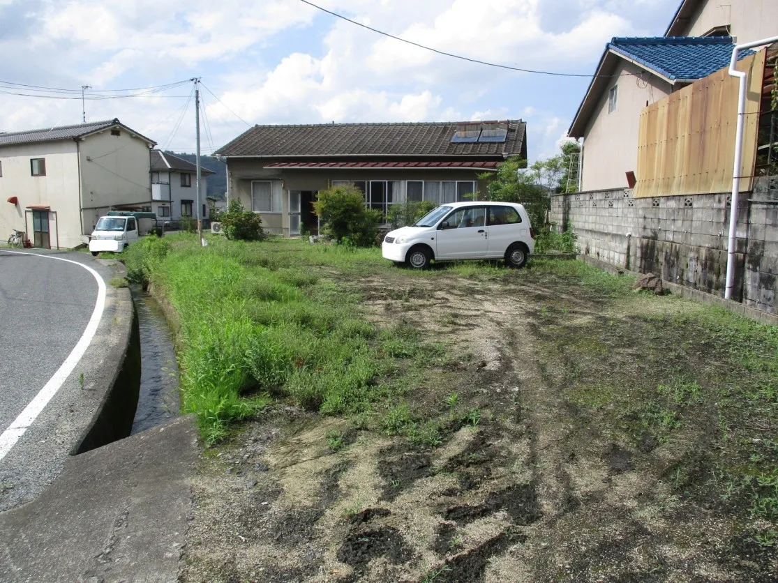 Single-Story Detached House in Yoshida, Kasaoka City, Okayama Prefecture; 4K, Parking for 2–3 Cars Available photo 3
