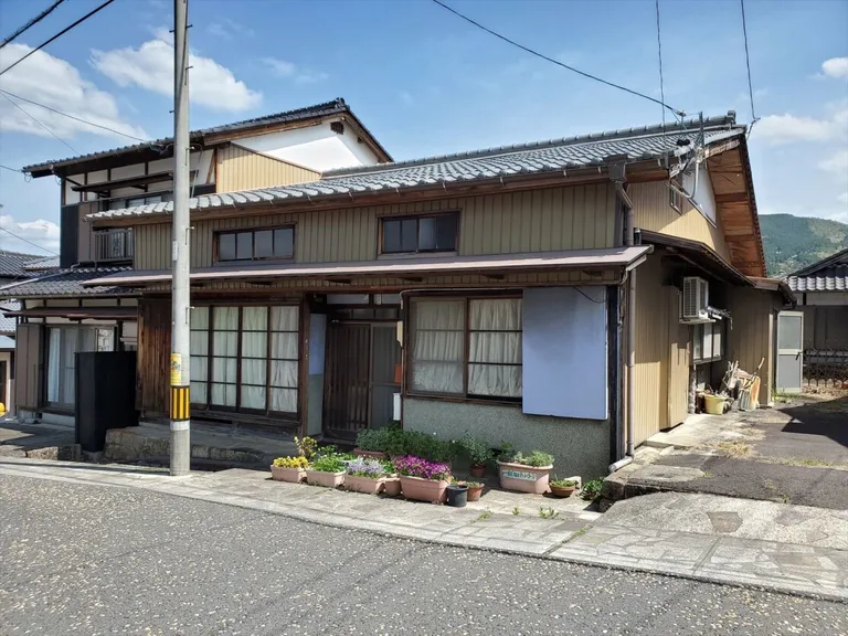 中津川市落合の中山道沿い住宅｜6SK・土地329.71㎡ 物件写真