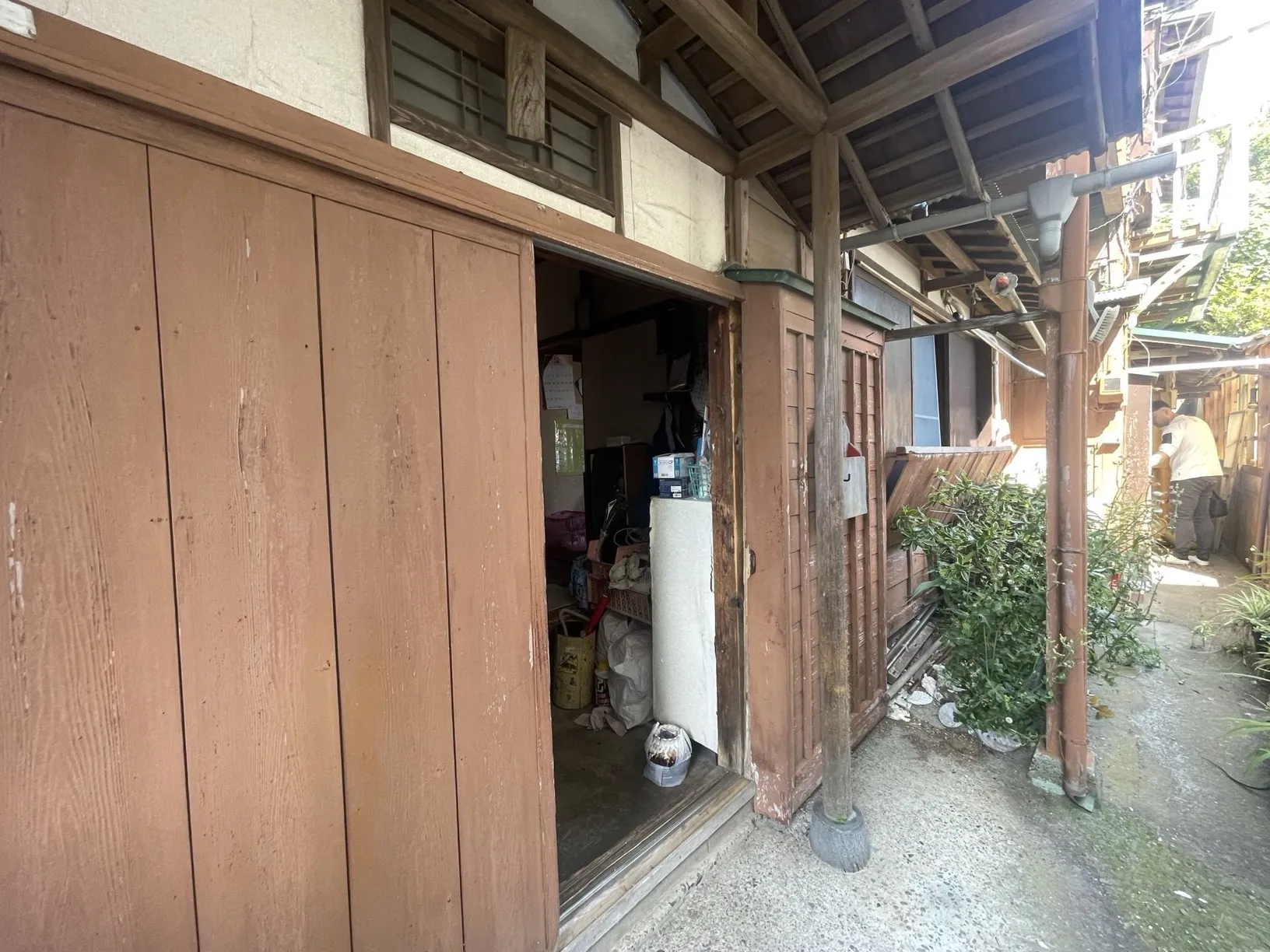 神奈川県三浦市天神町の戸建住宅2棟｜再建築不可・土地149.87㎡ 写真 2