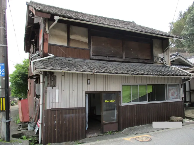 岡山県笠岡市の明治元年築木造住宅｜土地利用にもおすすめ 物件写真