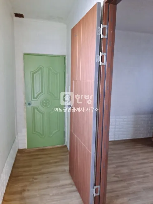 Detached House for Sale in Jukgyo-dong, Mokpo, Near Yudalsan Lions Garden and Sculpture Park photo 8