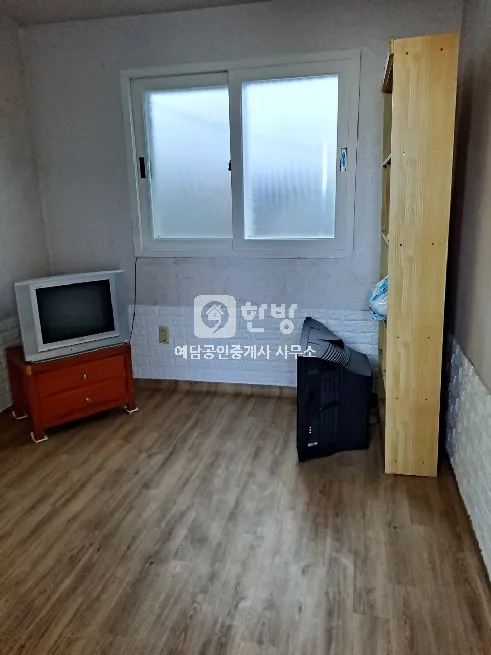 Detached House for Sale in Jukgyo-dong, Mokpo, Near Yudalsan Lions Garden and Sculpture Park photo 6