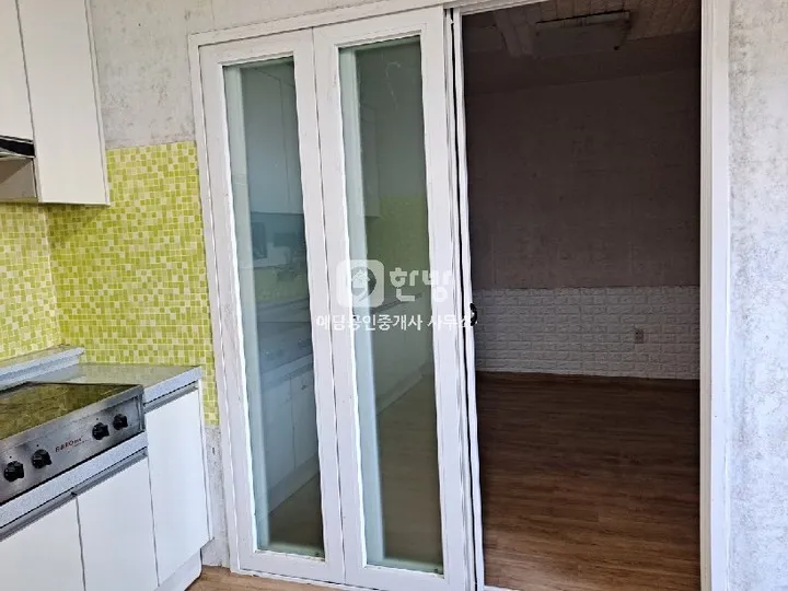 Detached House for Sale in Jukgyo-dong, Mokpo, Near Yudalsan Lions Garden and Sculpture Park photo 7