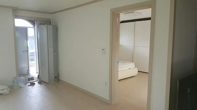 Country Home for Sale in Munsan-eup, Paju-si, Gyeonggi-do: 200 Pyeong of Land, 28-Pyeong House, 270 Million Won photo 6